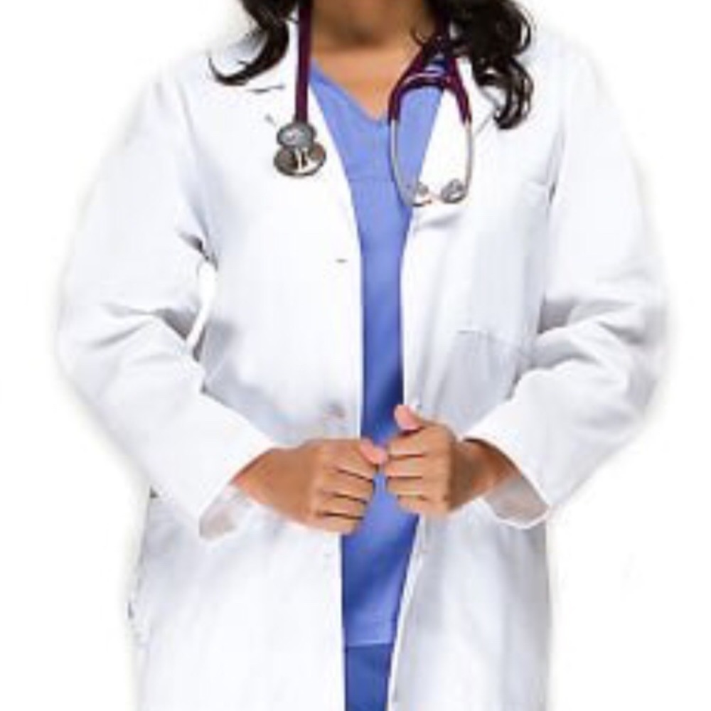 Woman’s lab coat 41” long . 3xl